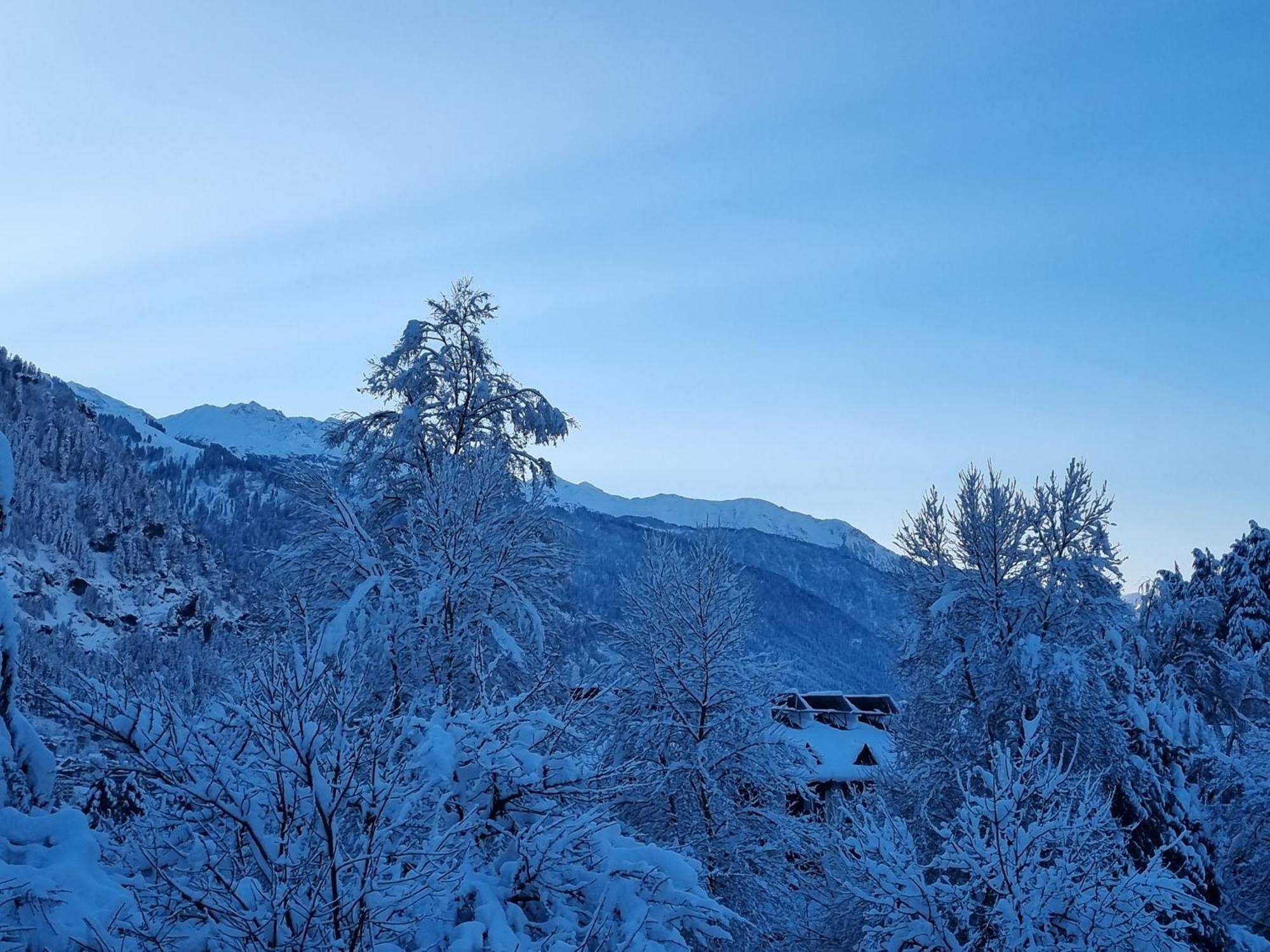 Banon Resorts Manali  Bagian luar foto