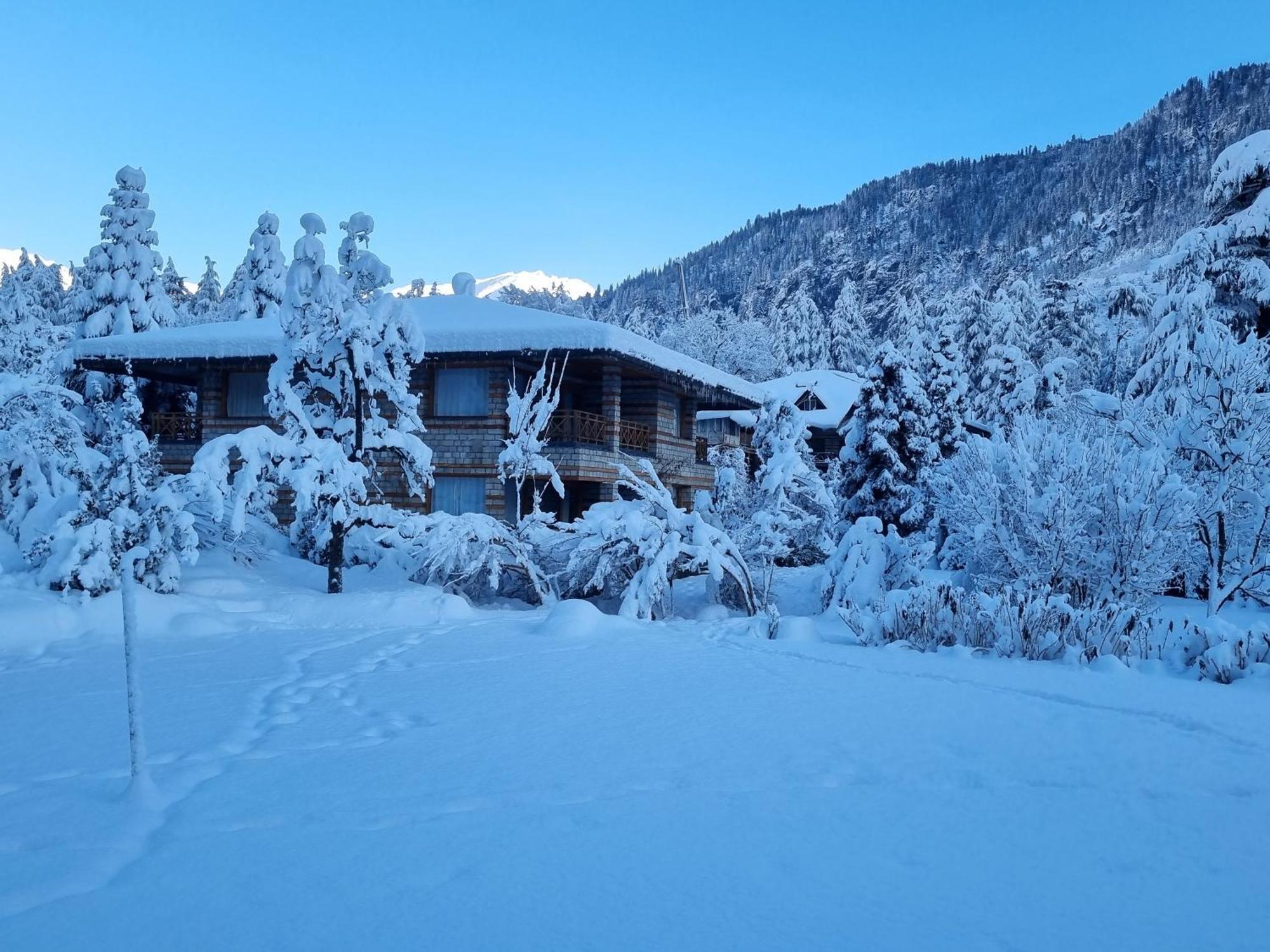 Banon Resorts Manali  Bagian luar foto